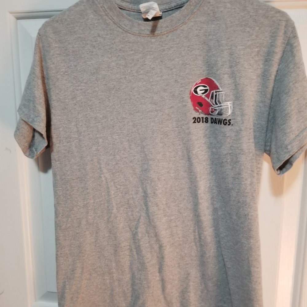 Bundle of 4 t-shirts